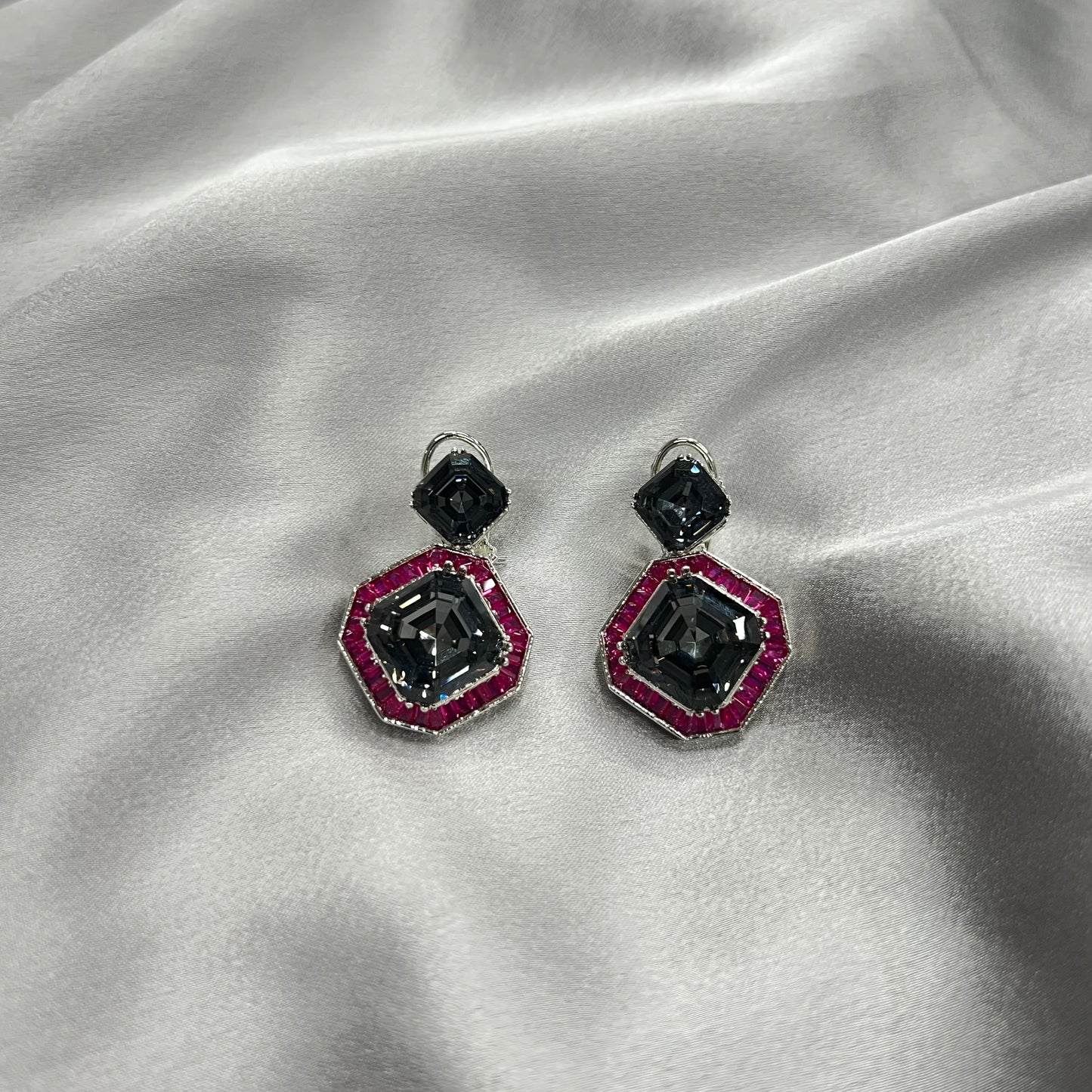 Aria Swarovski Danglers