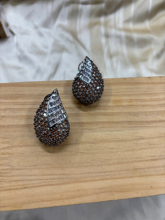 Champagne Eden Drop Earrings