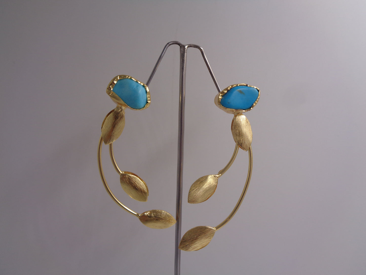 Golden Leaf With Firoza Stone