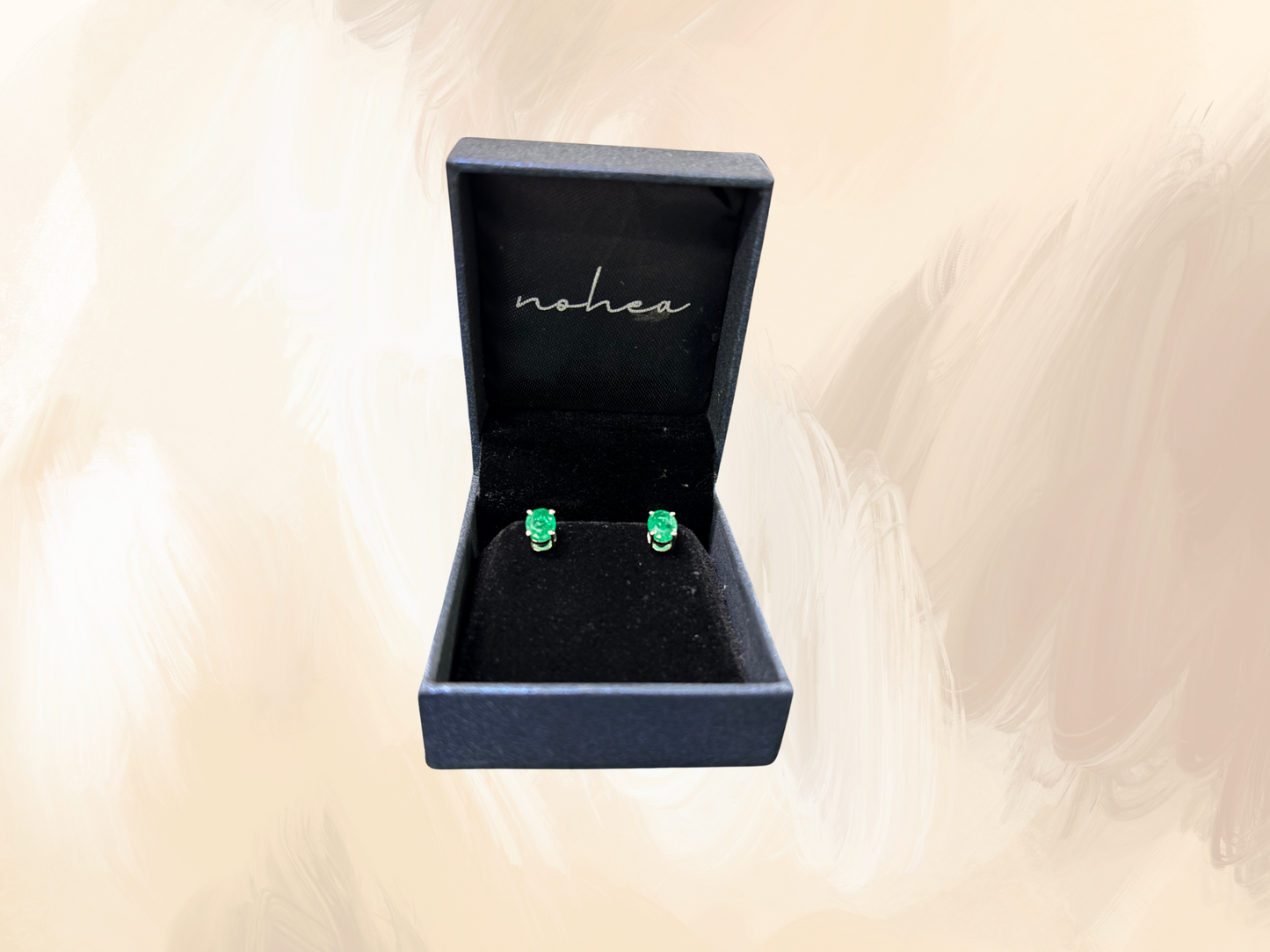 Oval Emerald Stud