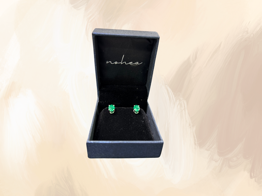 Oval Emerald Stud