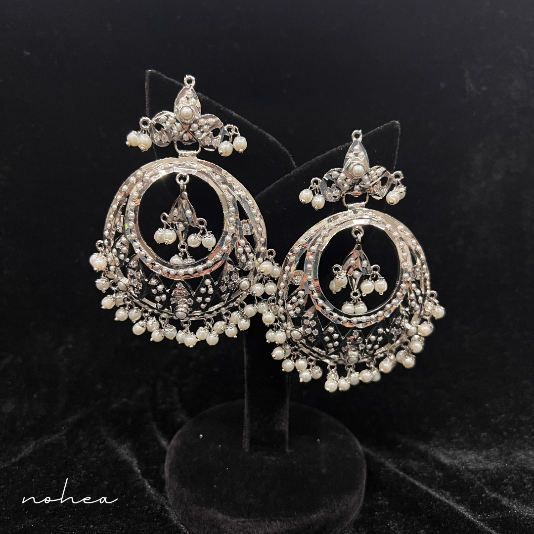 Eesha Jadau Silver Chandbali