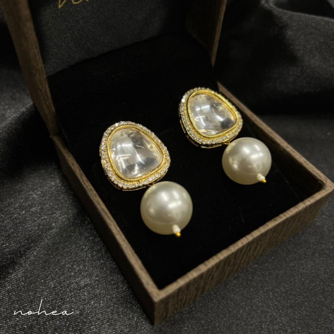 Anna Kundan Earrings