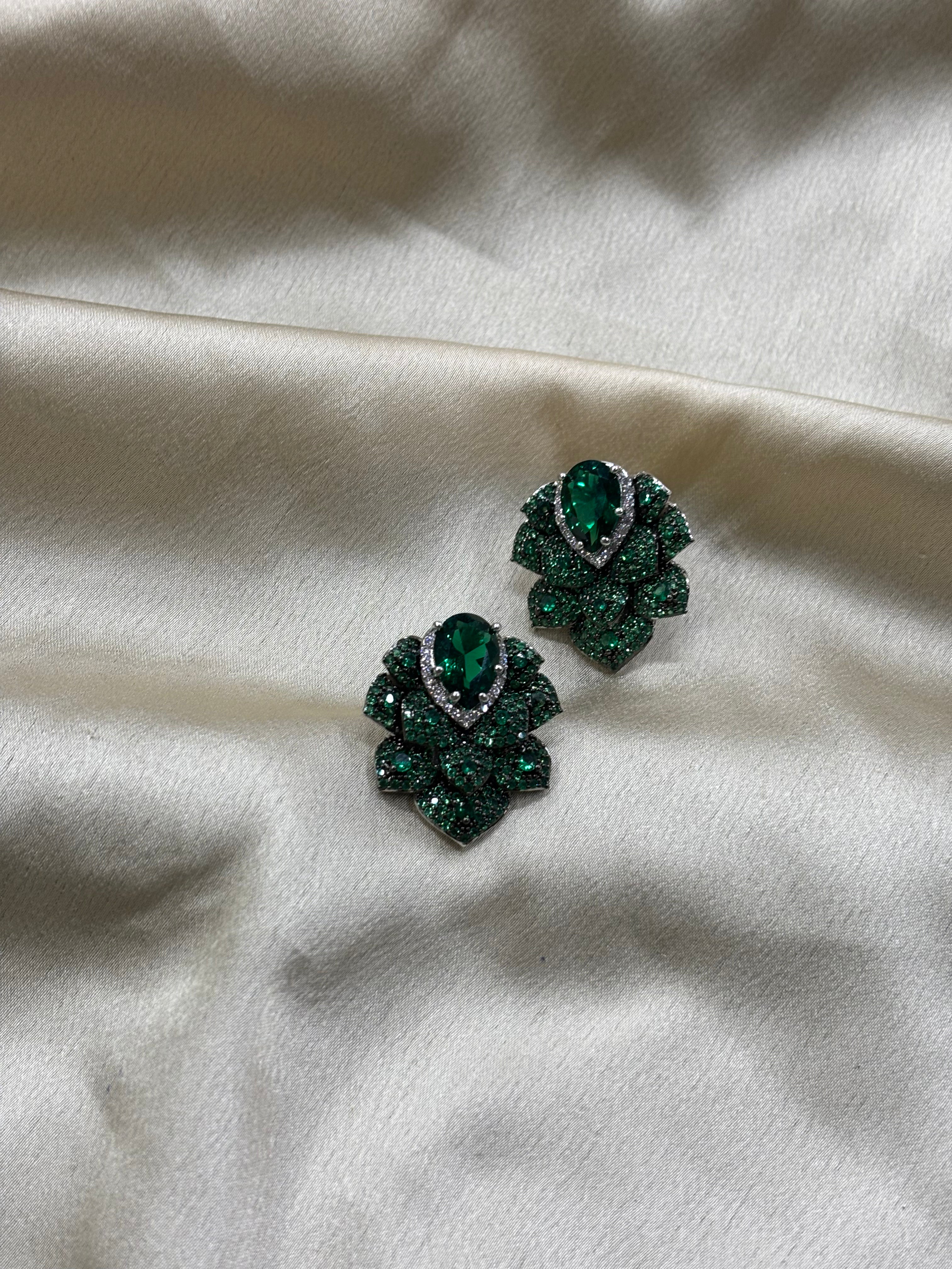 Veloura Green