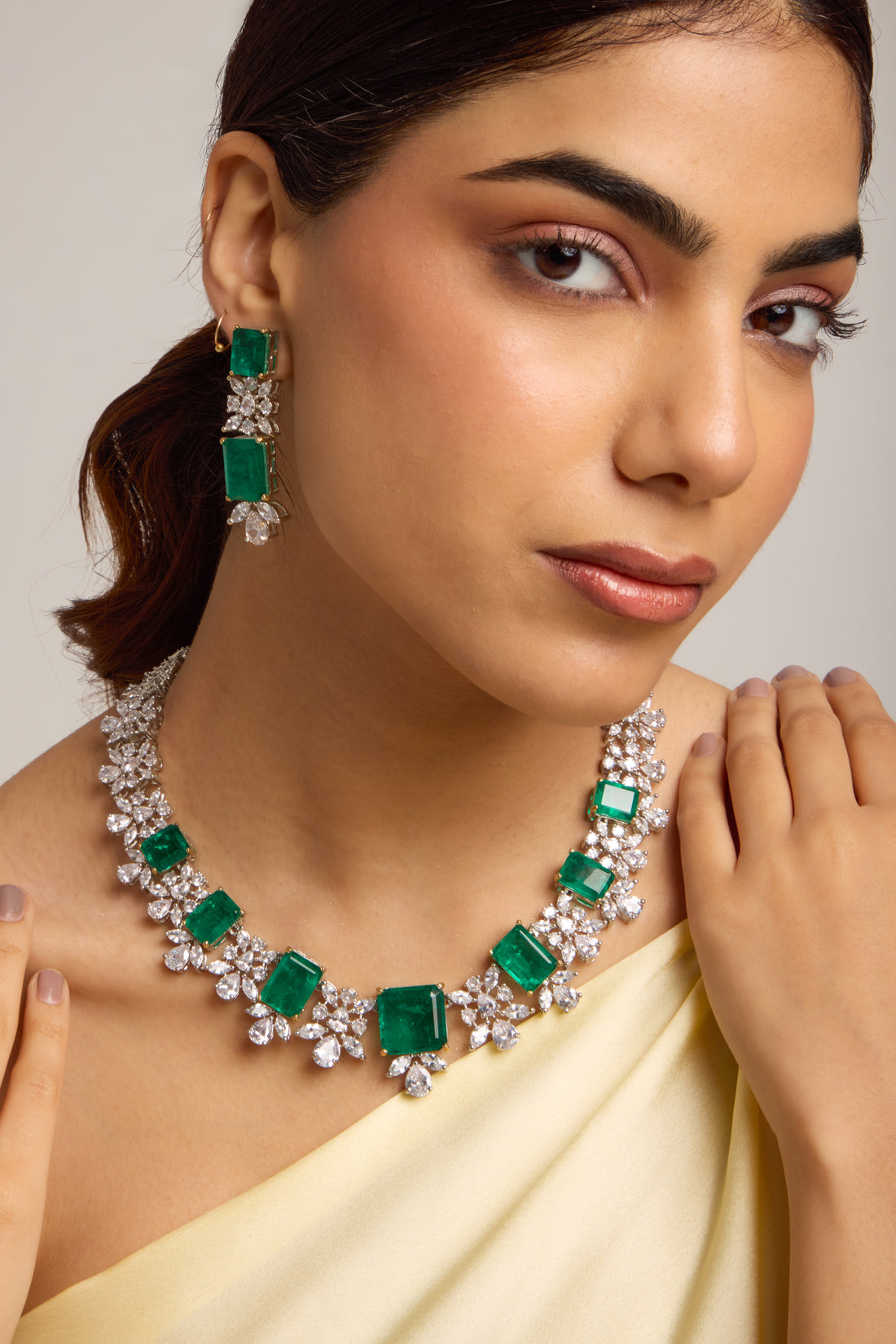 Green Gemstone Nacklace set