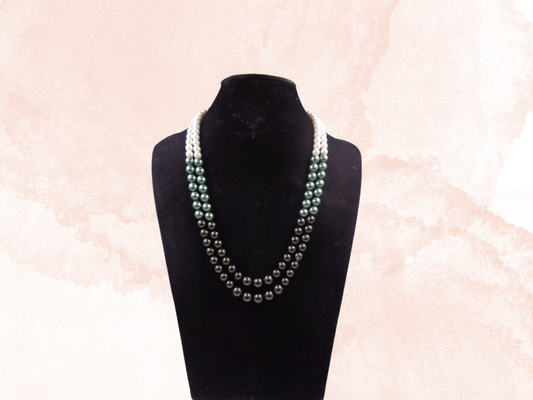 Emerald Shell Pearl Necklace