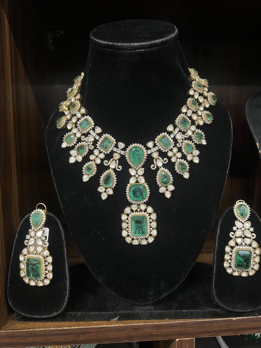 Nirvikar Green Victorian Necklace Set