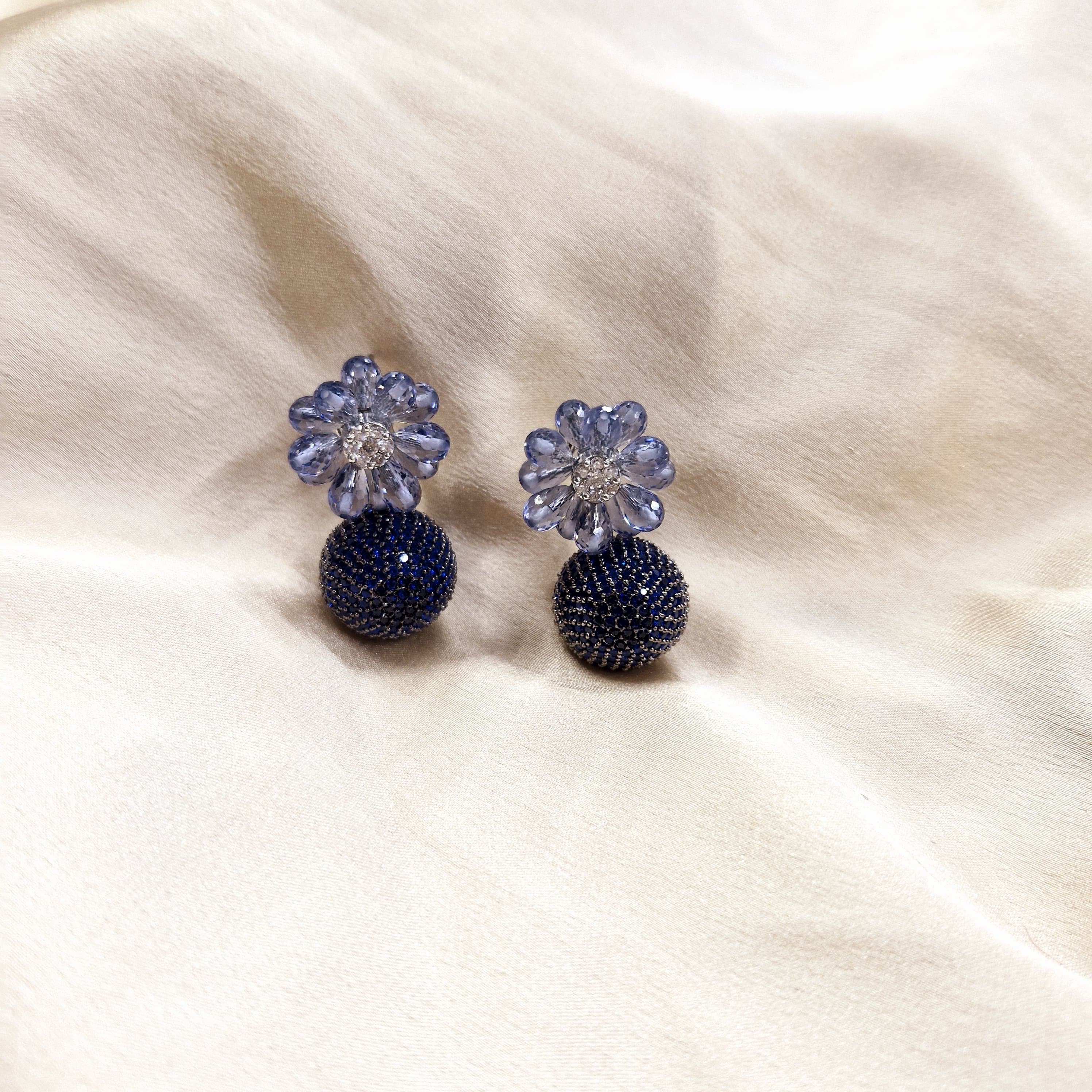 Neelam Pop Earrings