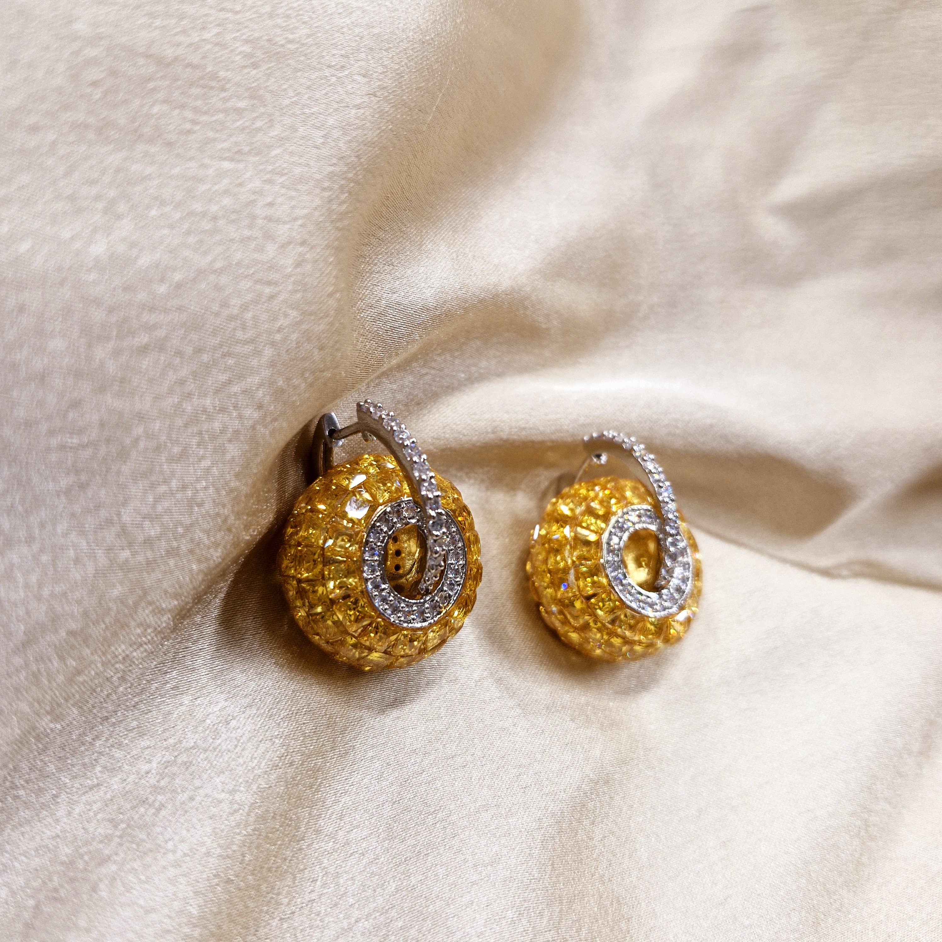 Sunlit Orbit Earrings